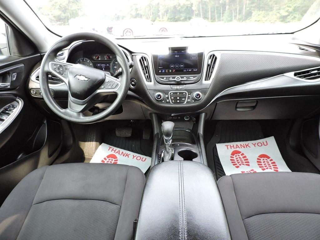 Chevrolet Malibu 4dr Sdn LT 2022