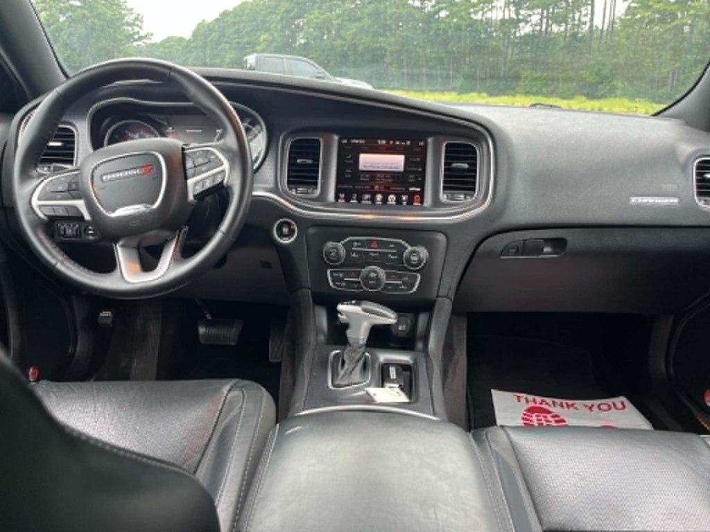 Dodge Charger 4dr Sdn SXT RWD 2016