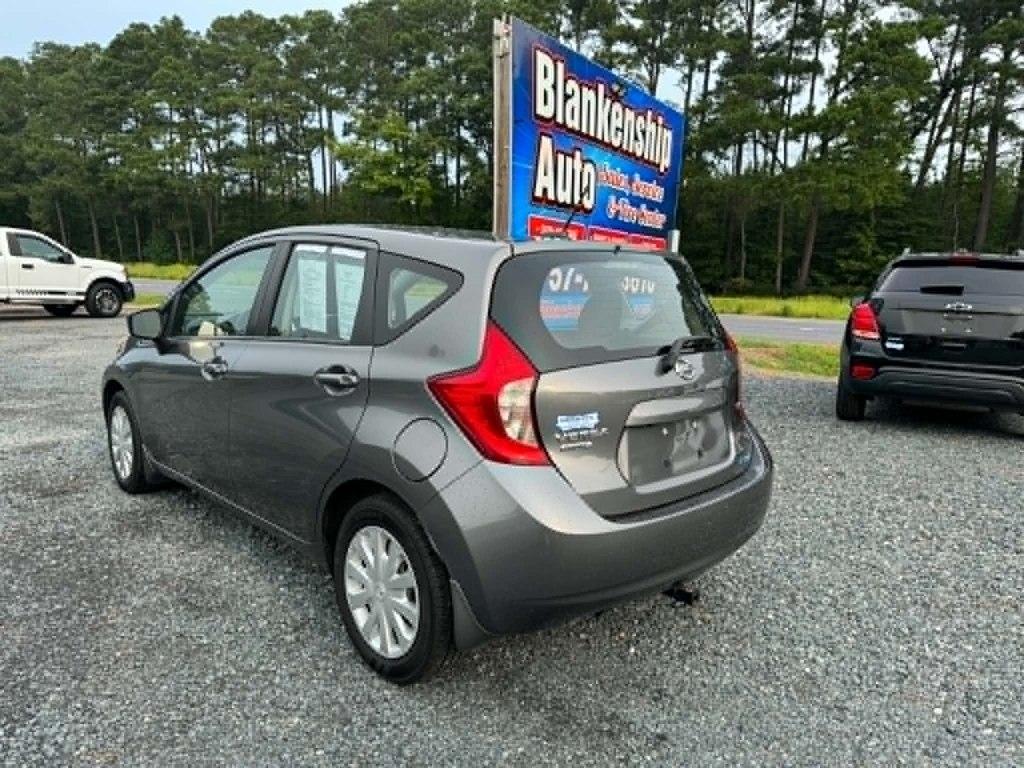 Nissan Versa Note 5dr HB CVT 1.6 SV 2016