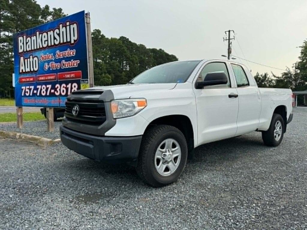 Toyota Tundra 4WD Truck Double Cab 4.6L V8 6-Spd AT SR5 (Natl) 2015