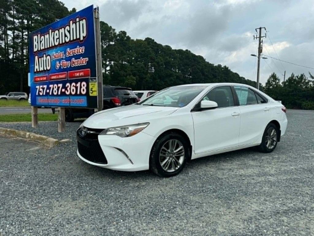 Toyota Camry XLE Auto (Natl) 2017