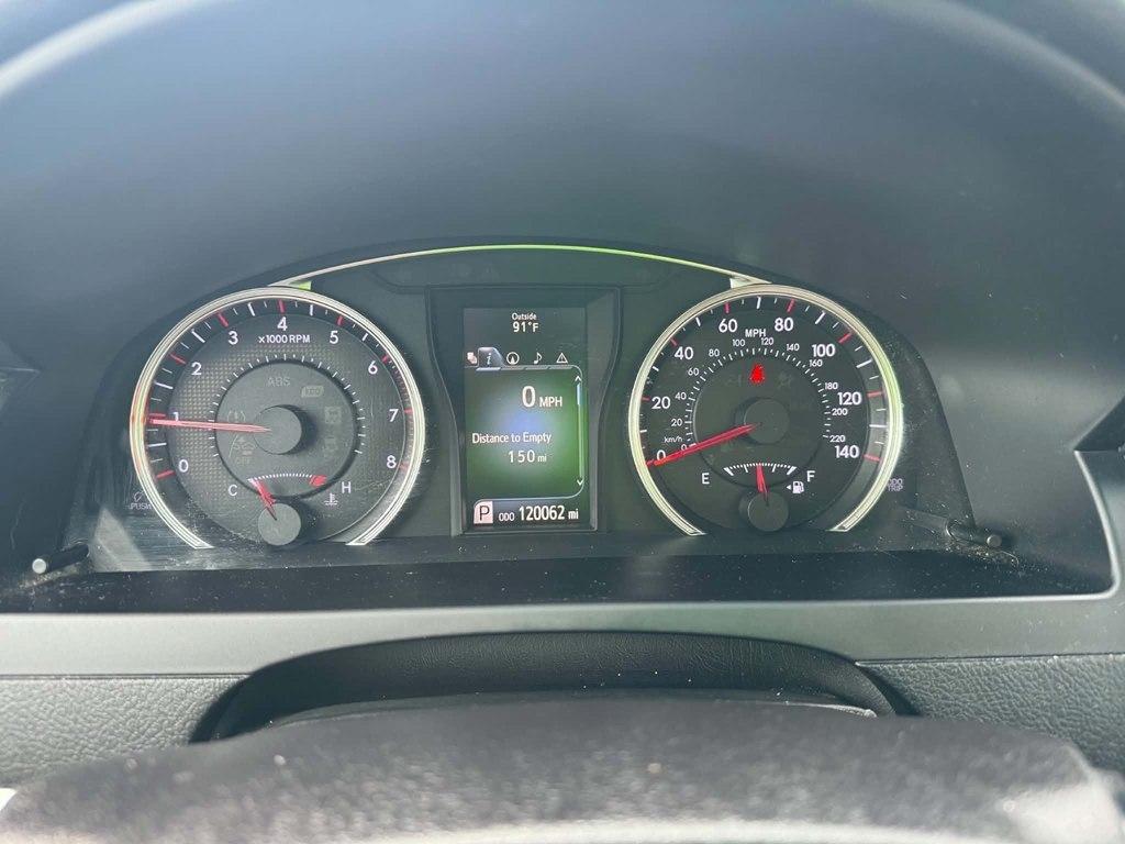 Toyota Camry XLE Auto (Natl) 2017