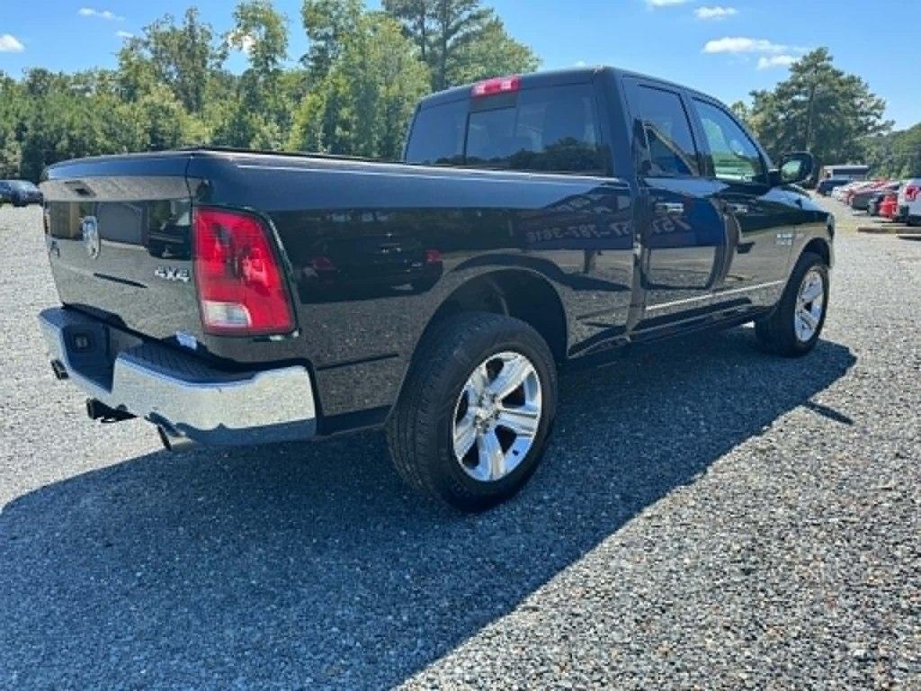 RAM 1500 4WD Quad Cab 140.5" Big Horn 2014