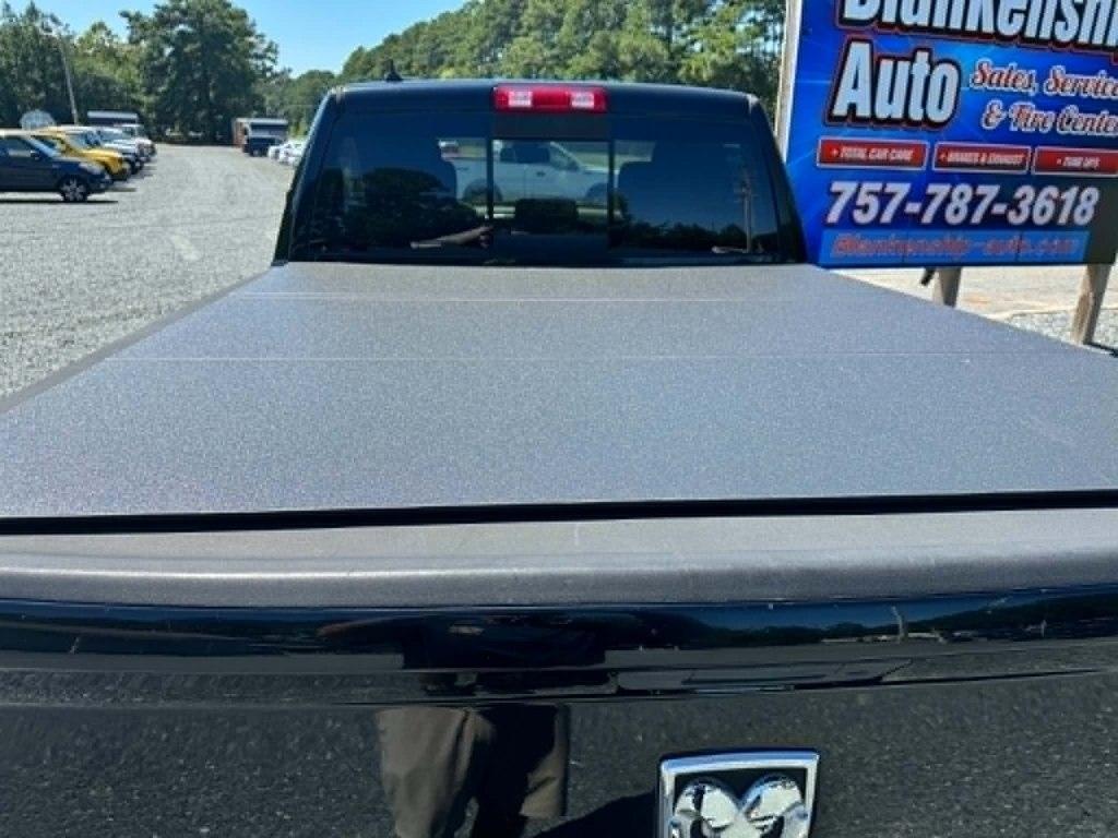 RAM 1500 4WD Quad Cab 140.5" Big Horn 2014