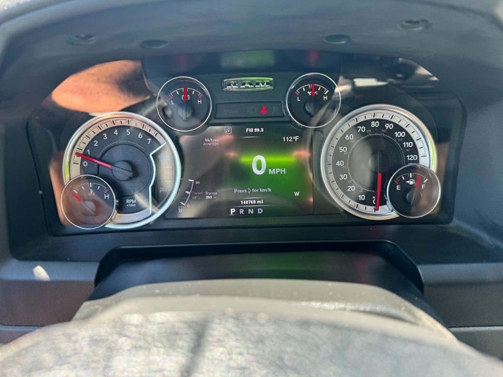 RAM 1500 4WD Quad Cab 140.5" Big Horn 2014