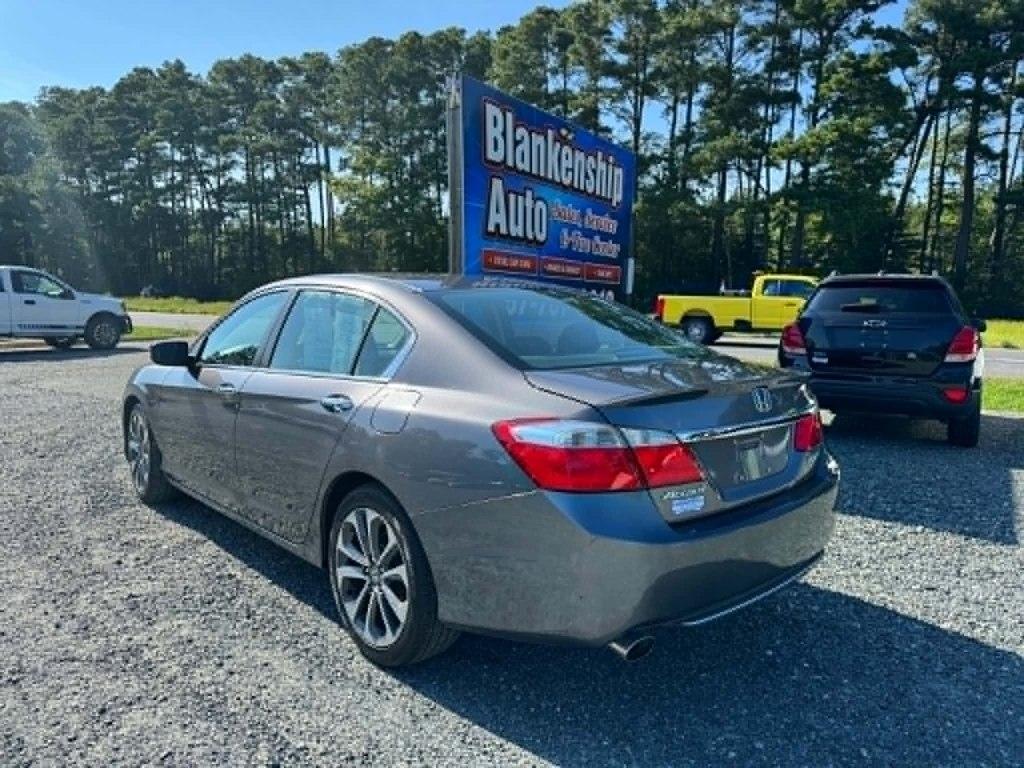 Honda Accord Sedan 4dr I4 CVT Sport 2015