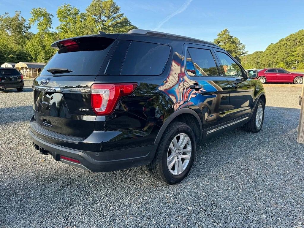 Ford Explorer XLT 4WD 2019