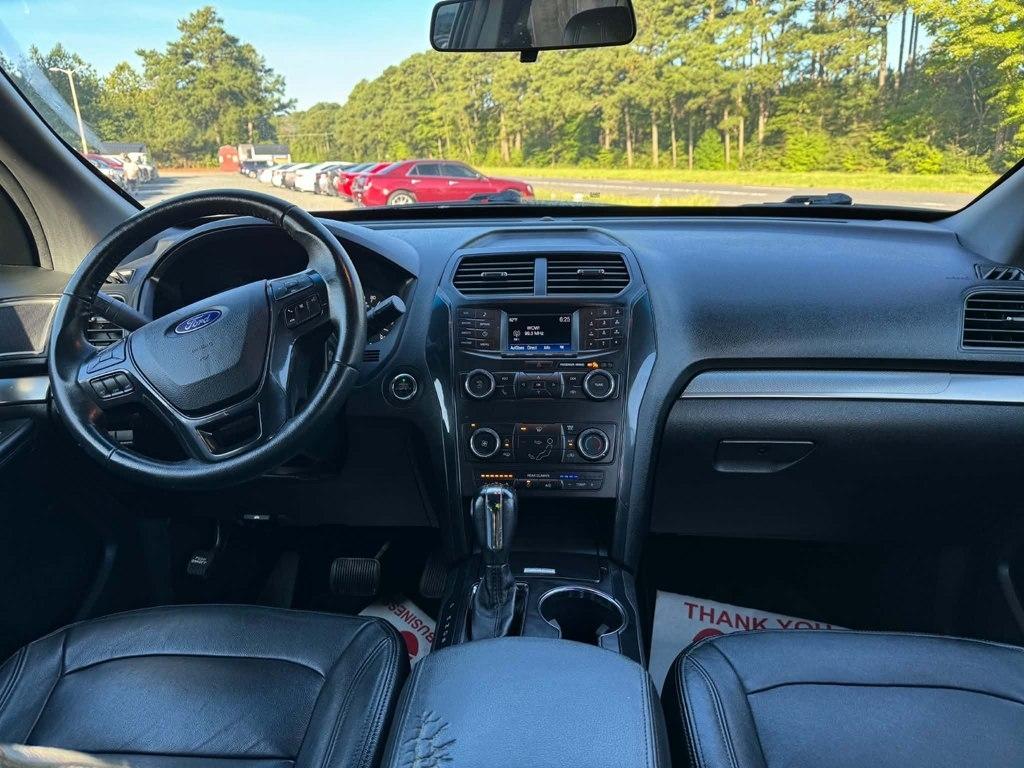 Ford Explorer XLT 4WD 2019