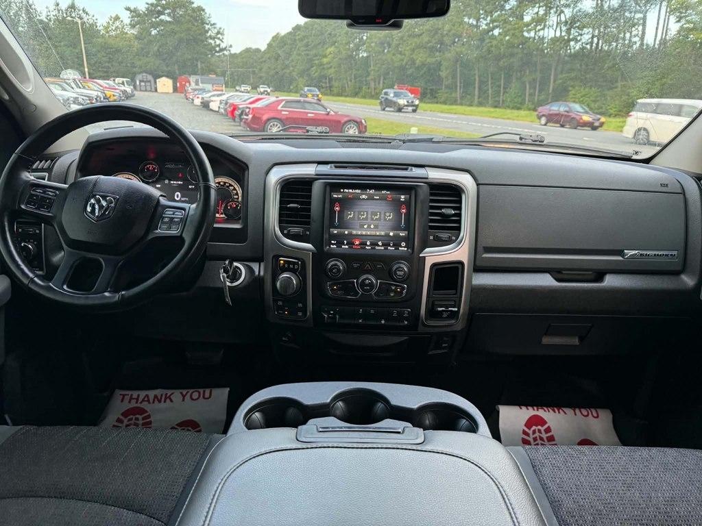 RAM 1500 Classic Big Horn 4x4 Crew Cab 6'4" Box 2019