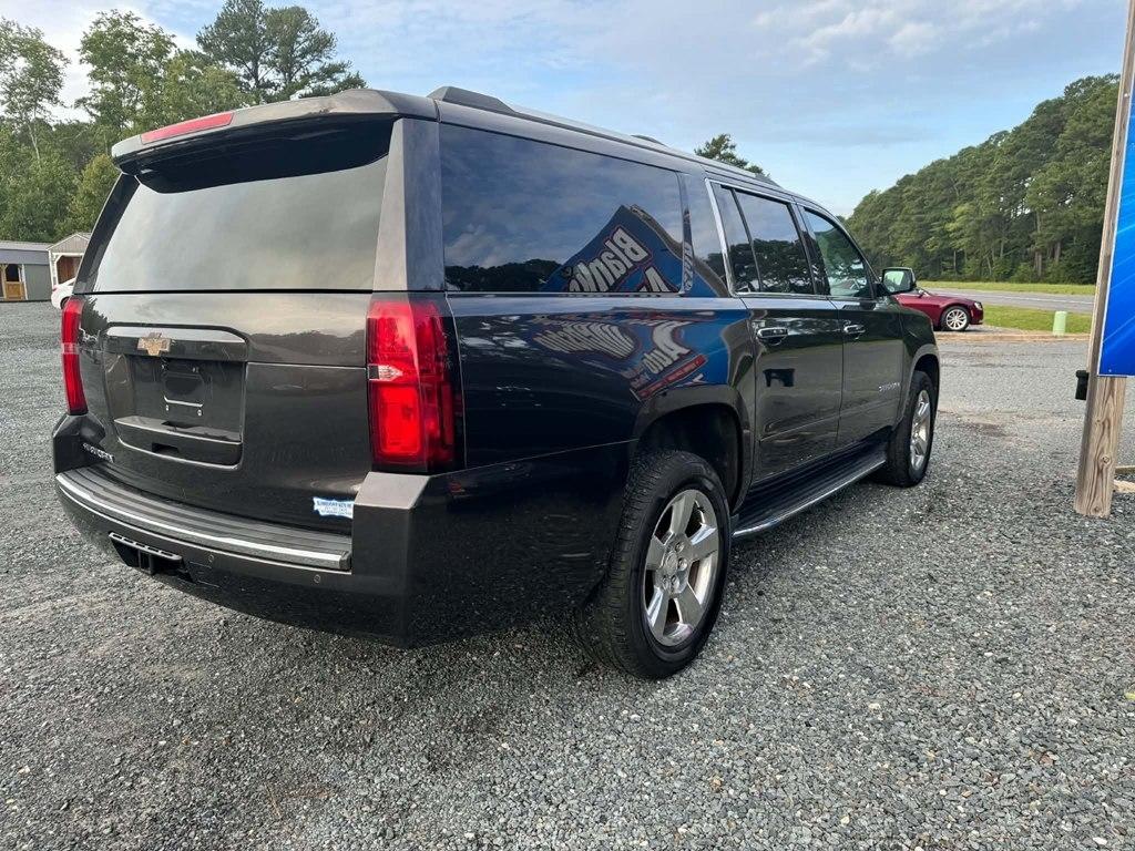 Chevrolet Suburban 4WD 4dr 1500 Premier 2017