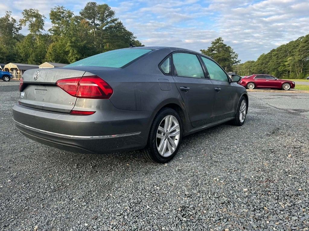 Volkswagen Passat 2.0T Wolfsburg Edition Auto 2019