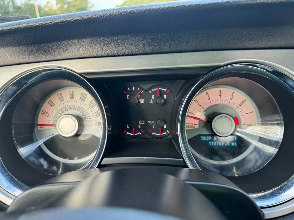 Ford Mustang 2dr Cpe V6 2012