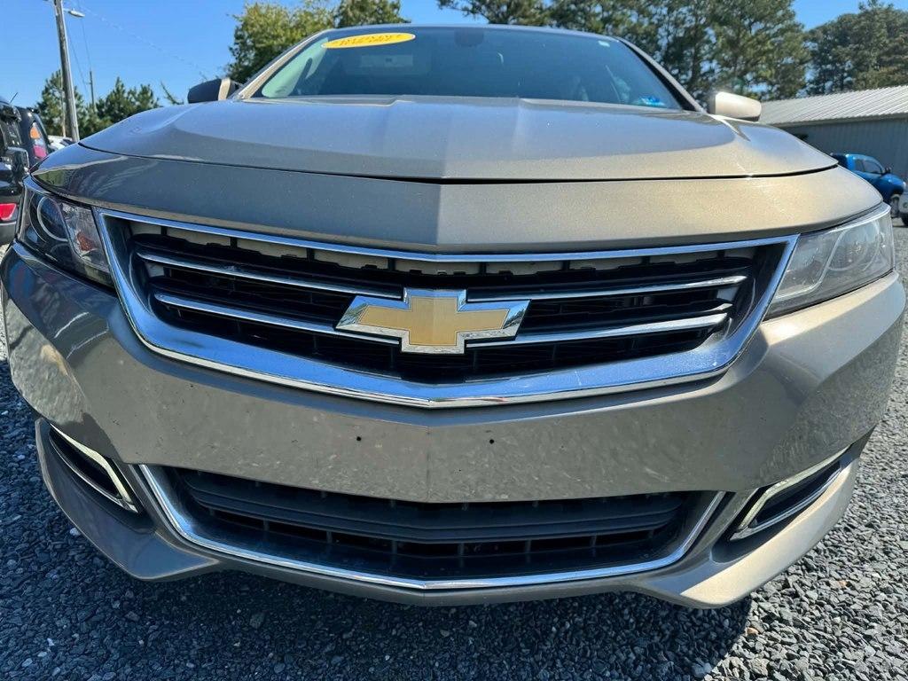 Chevrolet Impala 4dr Sdn LT w/1LT 2018