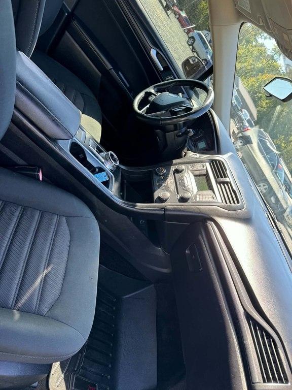 Ford Fusion S FWD 2018