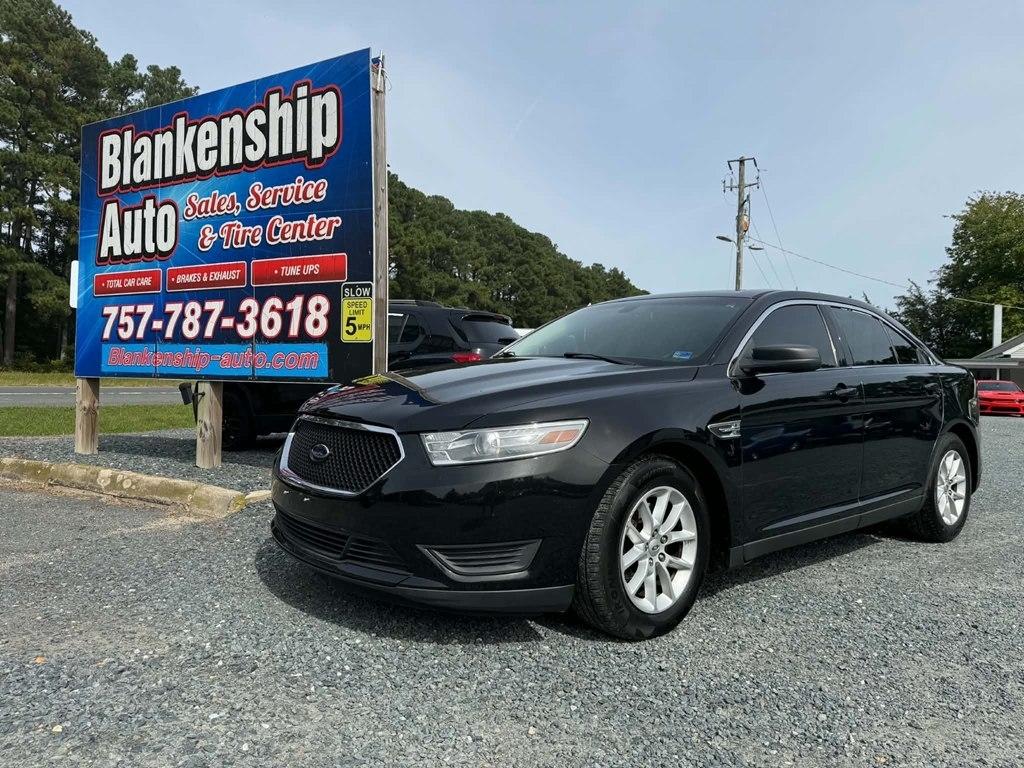 Ford Taurus 4dr Sdn SE FWD 2014