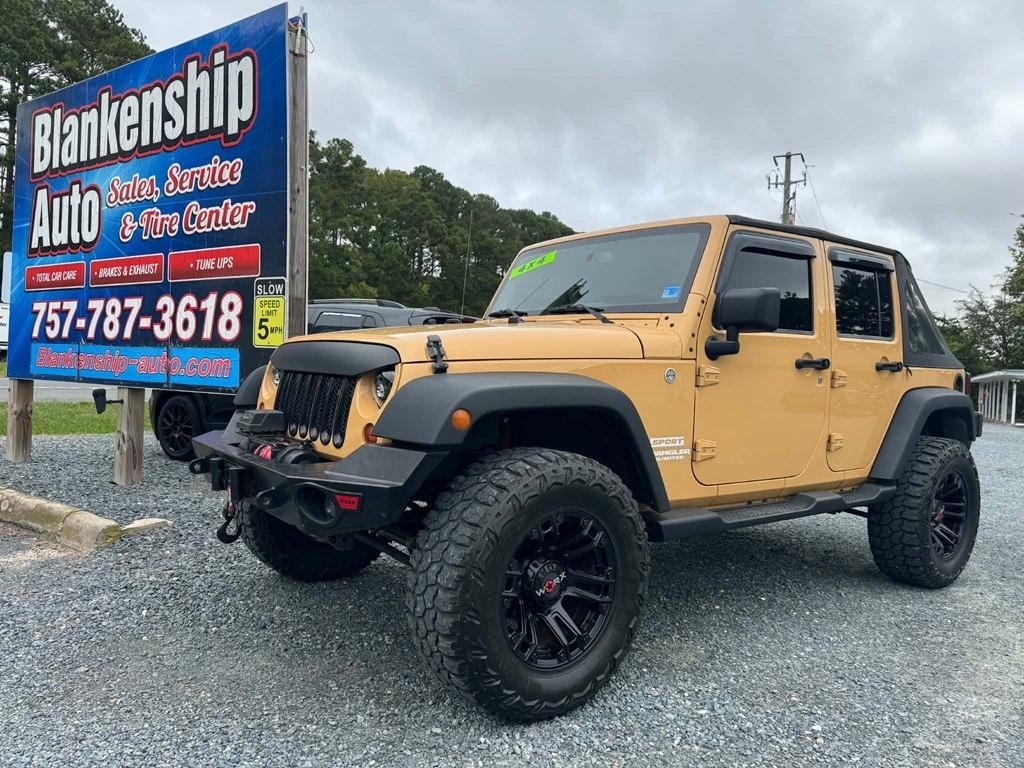 Jeep Wrangler Unlimited 4WD 4dr Sport 2013