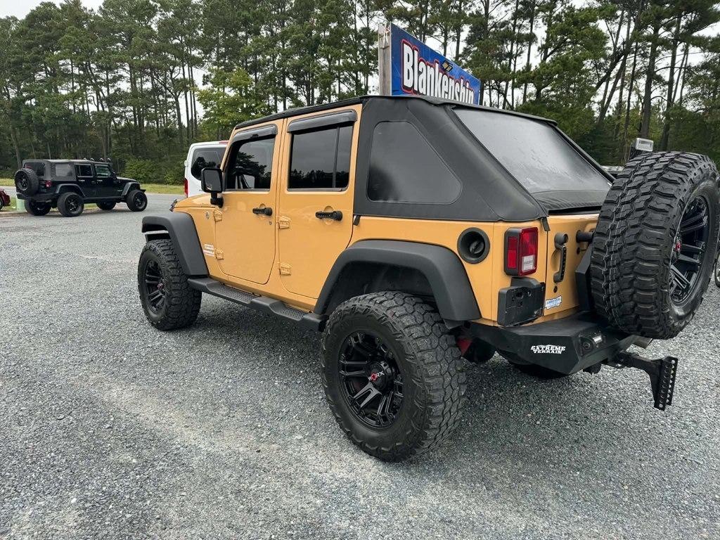 Jeep Wrangler Unlimited 4WD 4dr Sport 2013