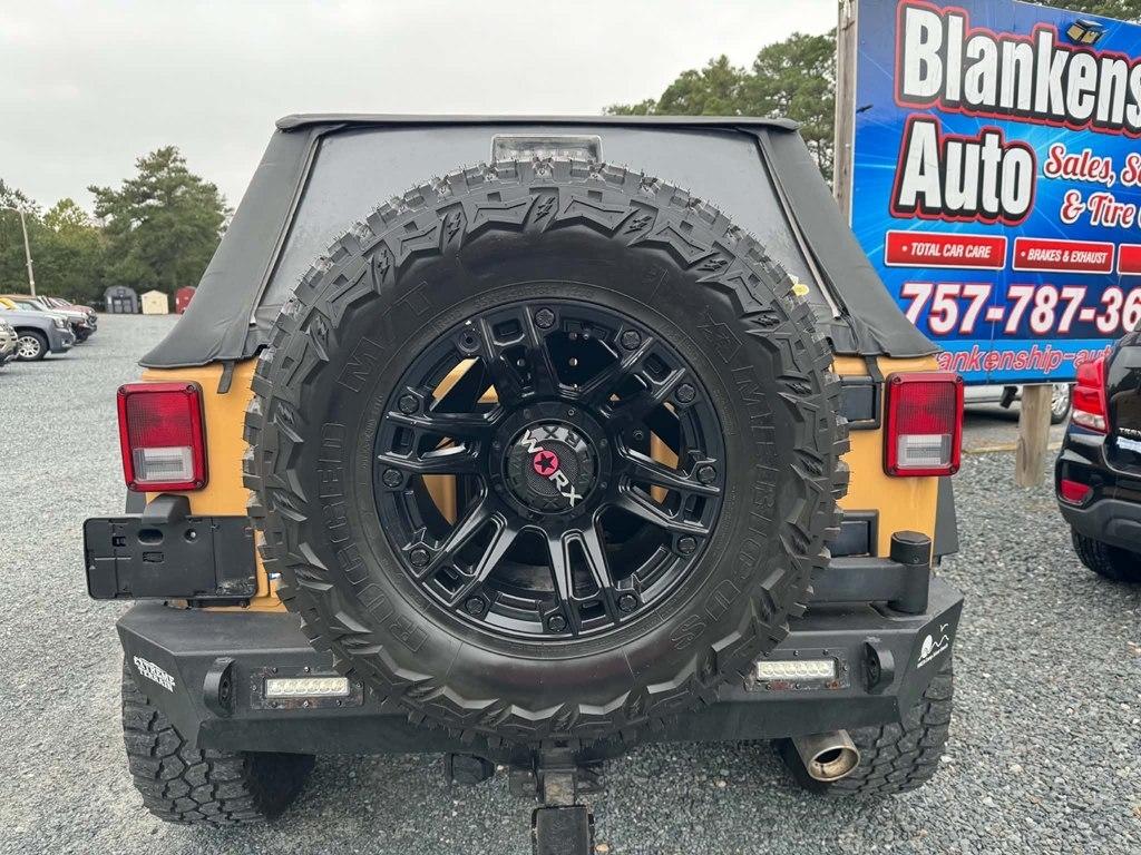 Jeep Wrangler Unlimited 4WD 4dr Sport 2013