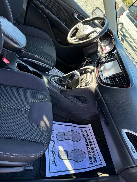Dodge Dart 4dr Sdn SXT 2014