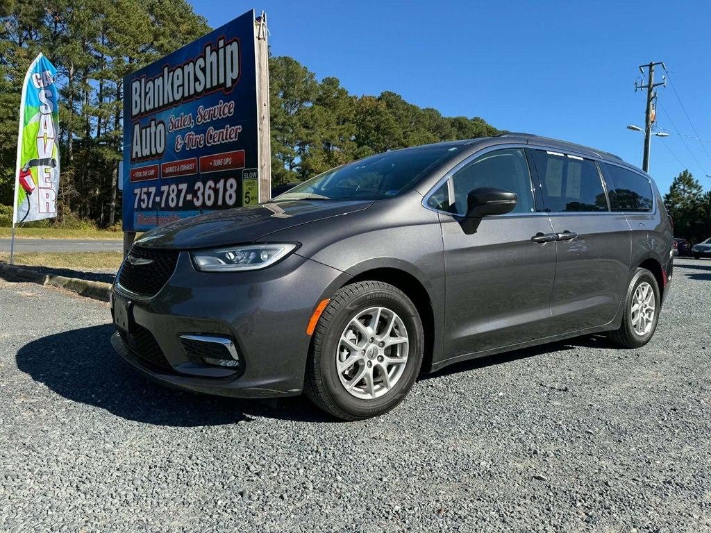 Chrysler Pacifica Touring L FWD 2022