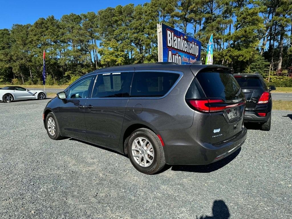 Chrysler Pacifica Touring L FWD 2022