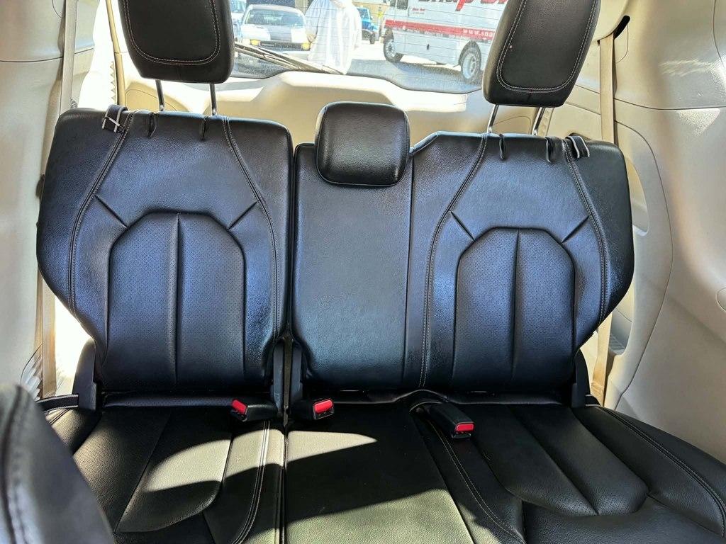 Chrysler Pacifica Touring L FWD 2022