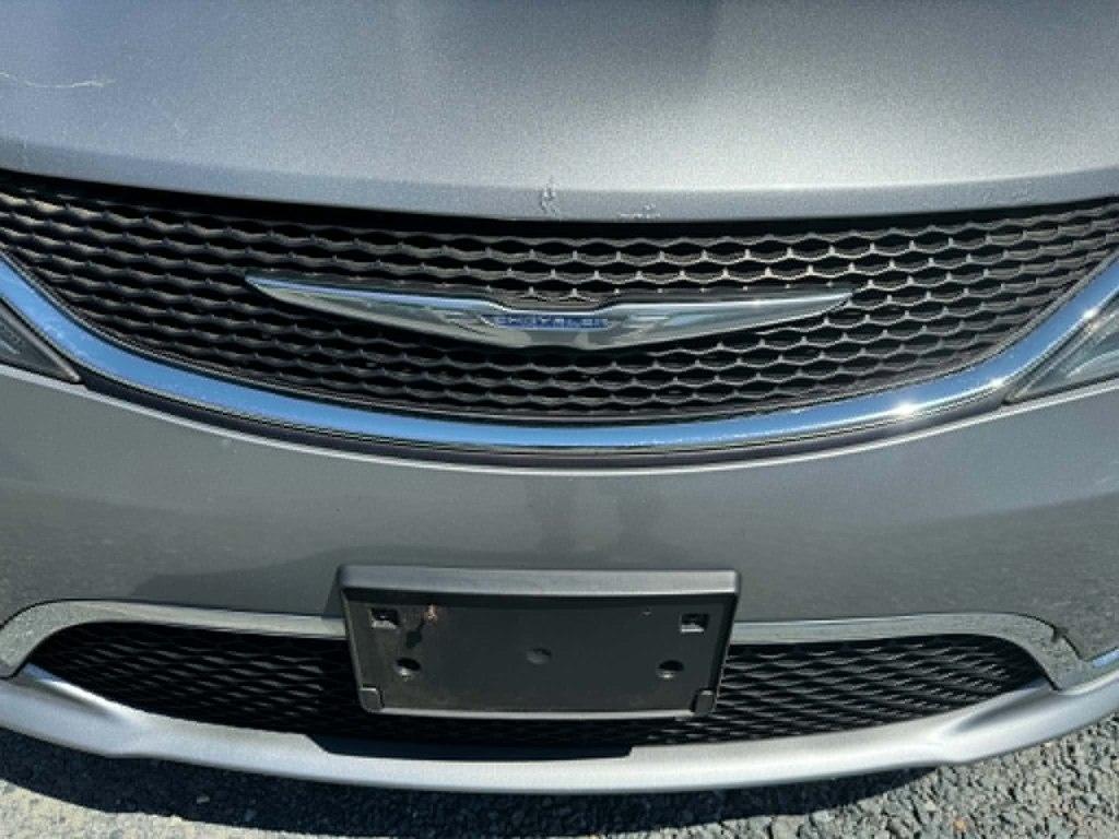 Chrysler Pacifica Touring L FWD 2018