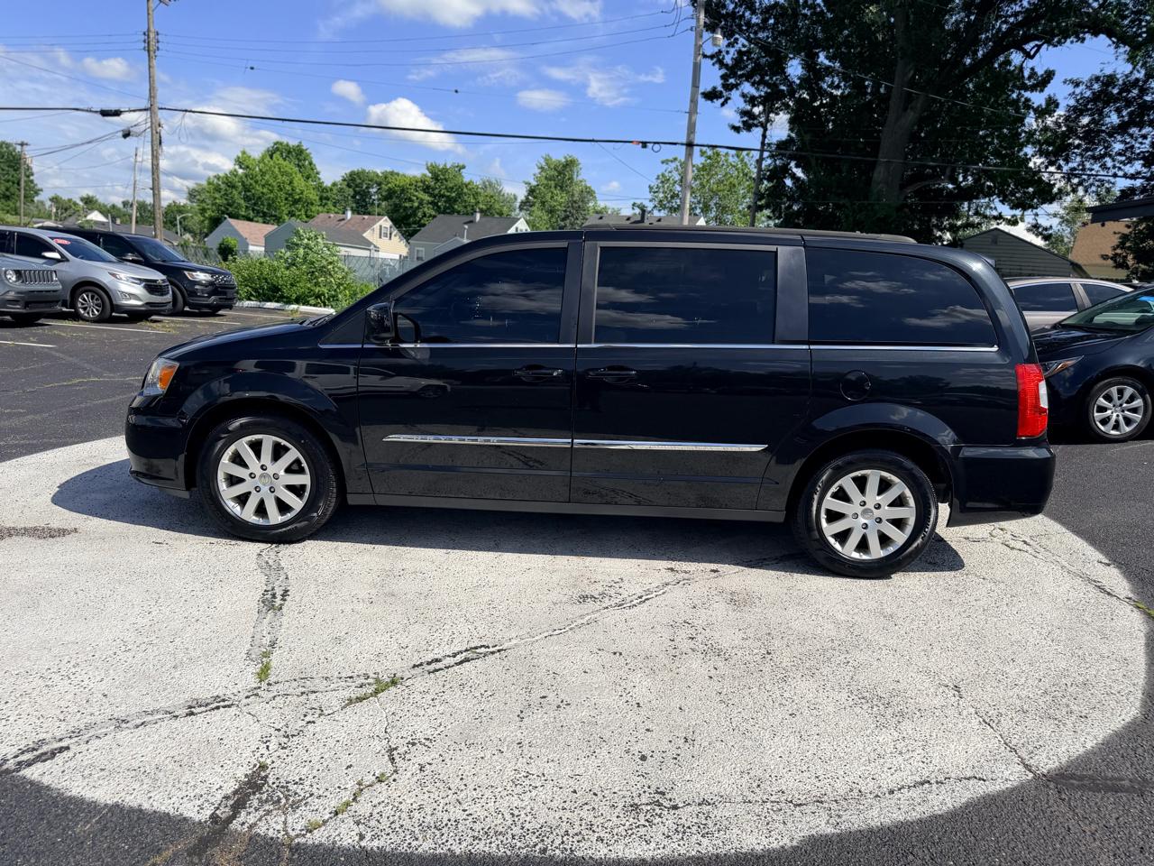 Chrysler Town & Country 4dr Wgn Touring 2016