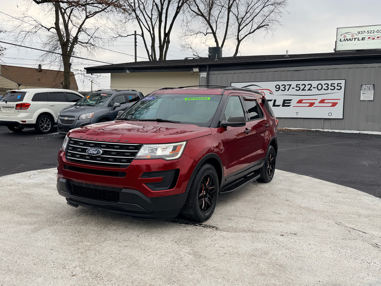 Ford Explorer Base FWD 2016