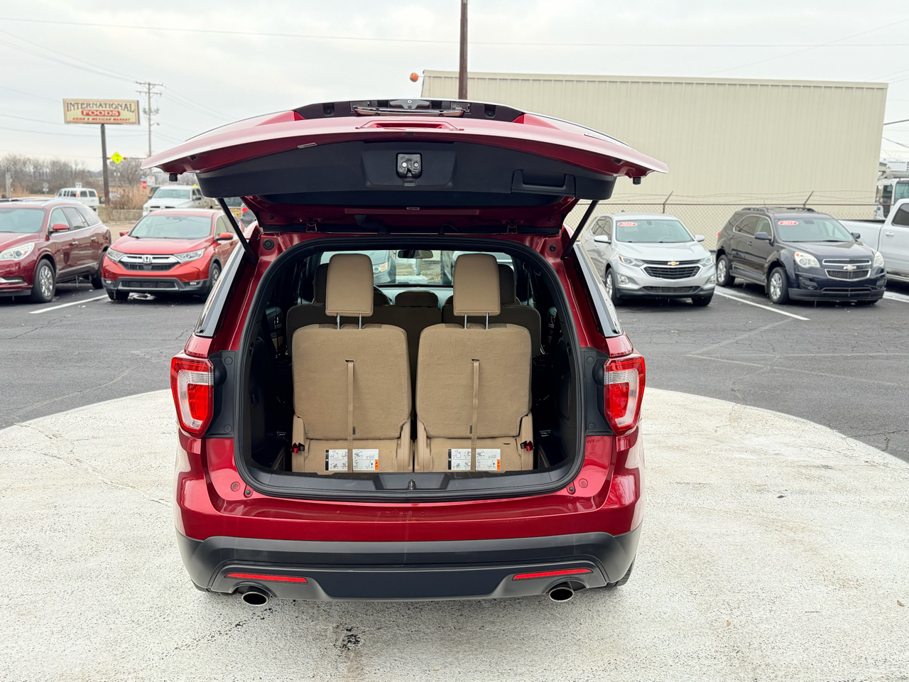 Ford Explorer Base FWD 2016