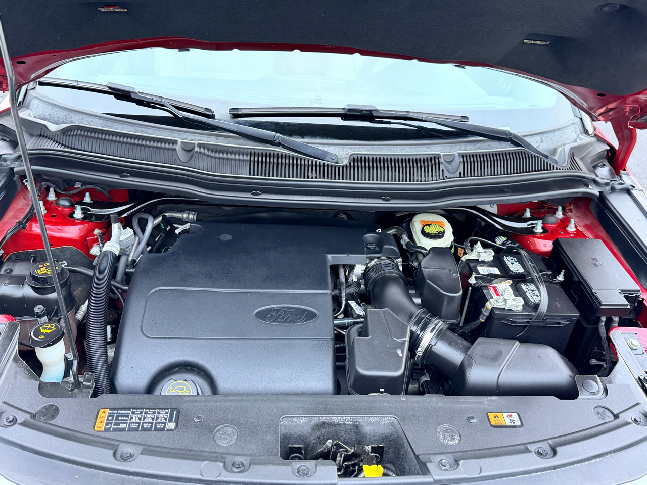 Ford Explorer Base FWD 2016