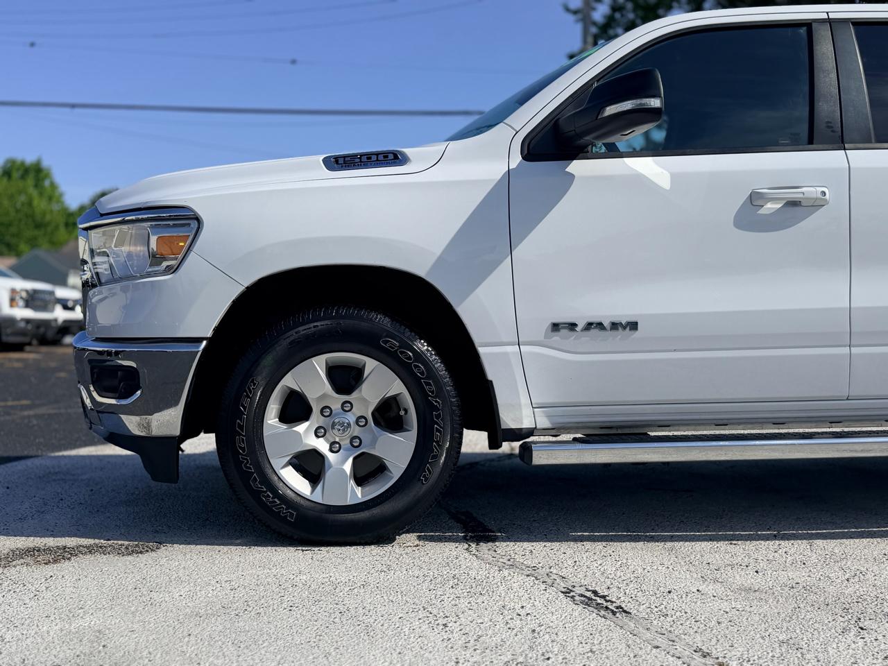 RAM 1500 Big Horn 4x4 Crew Cab 5'7" Box 2021