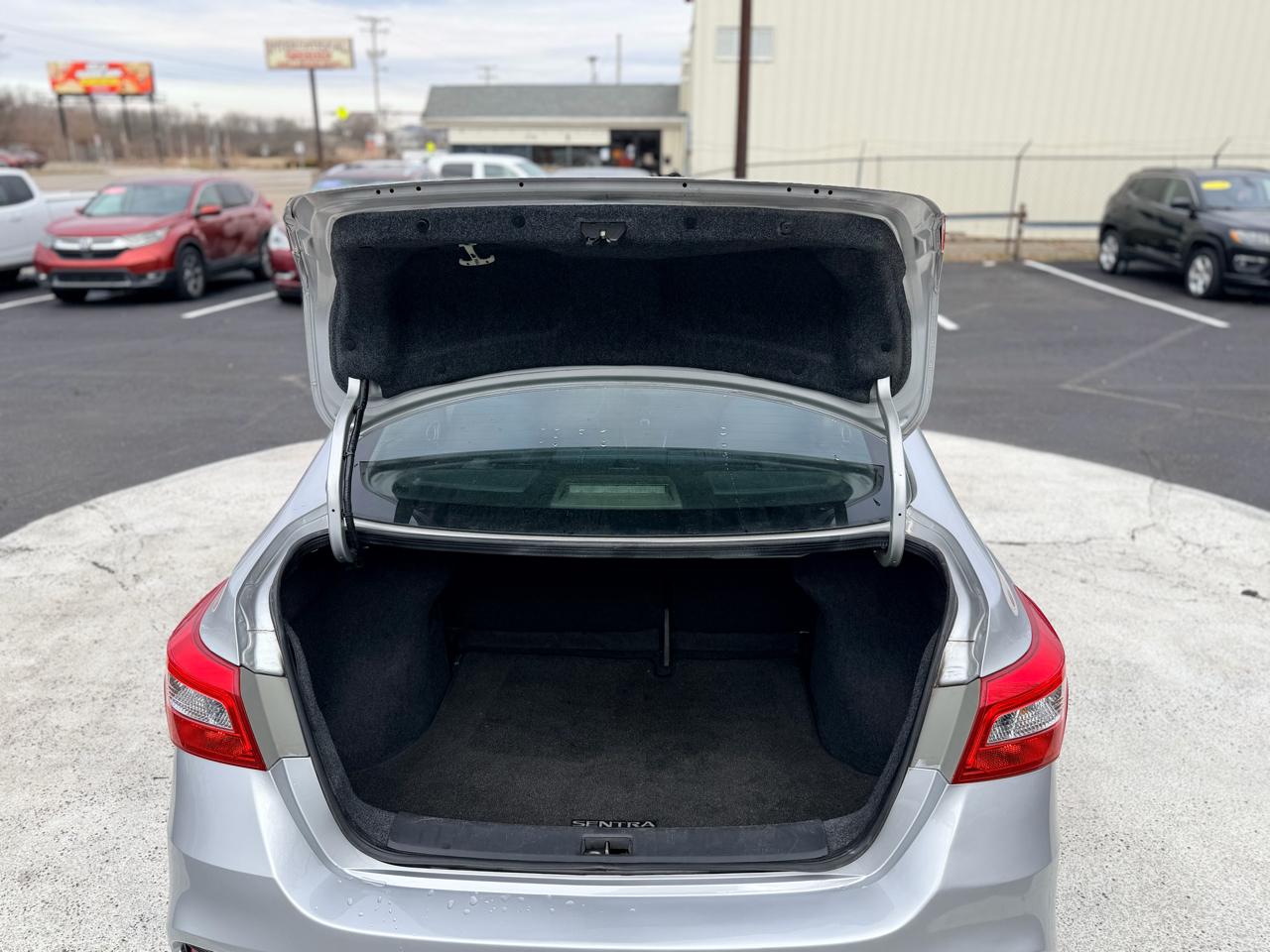 Nissan Sentra SV CVT 2019