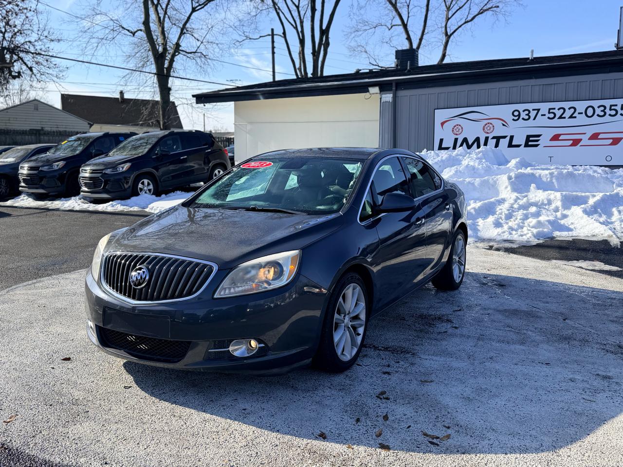 Buick Verano Base 2013