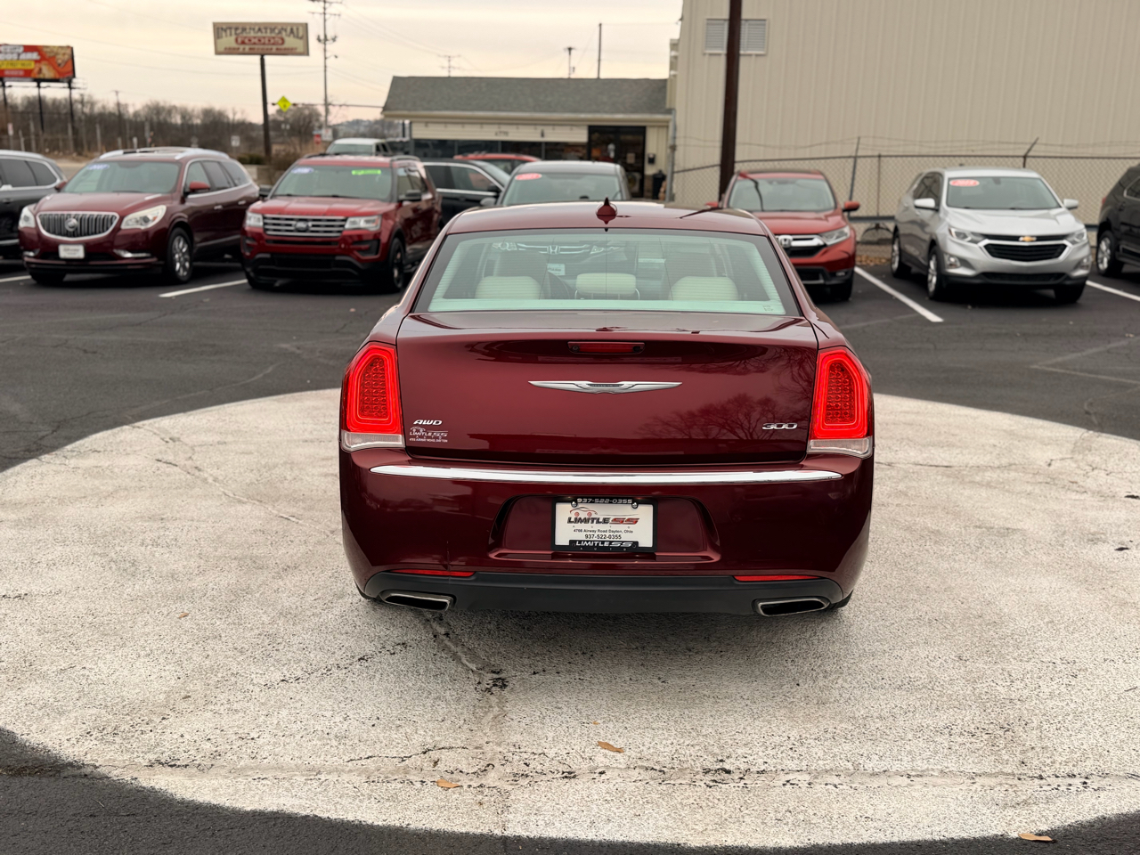 Chrysler 300 Limited AWD 2016