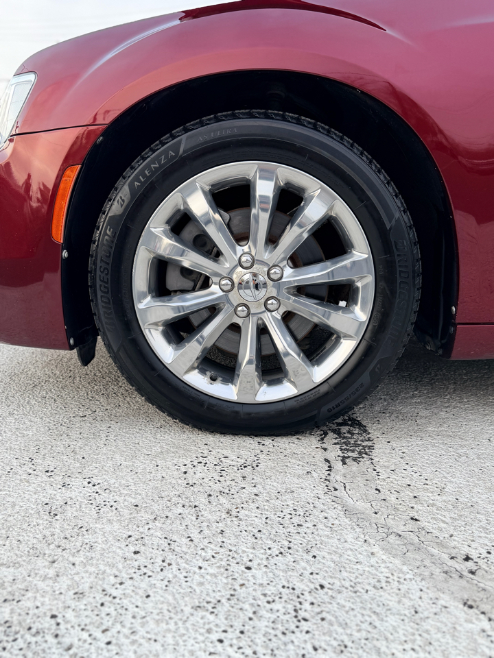 Chrysler 300 Limited AWD 2016