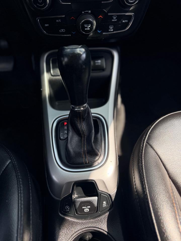 Jeep Compass Latitude FWD 2019