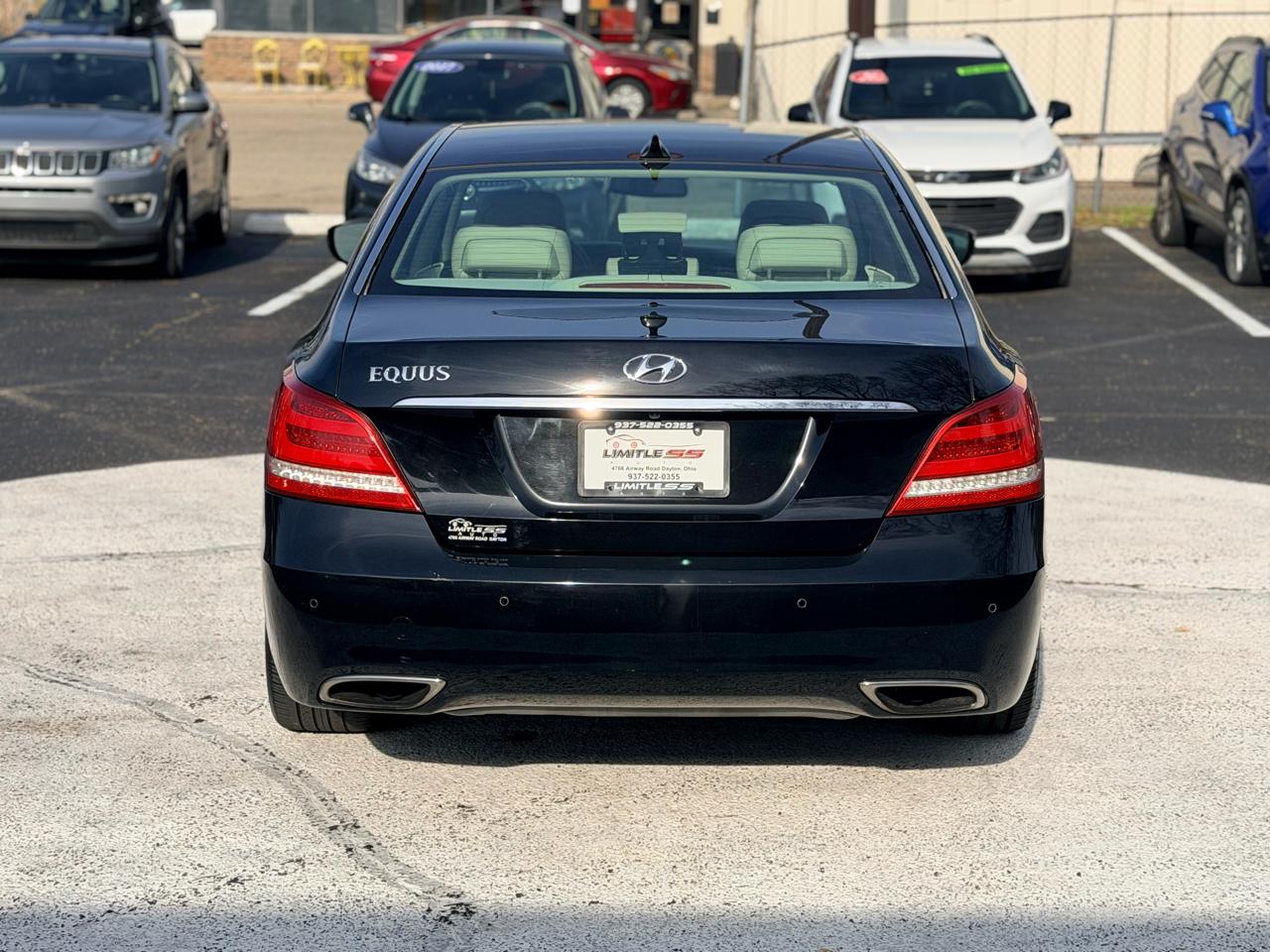 Hyundai Equus 4dr Sdn Ultimate 2014