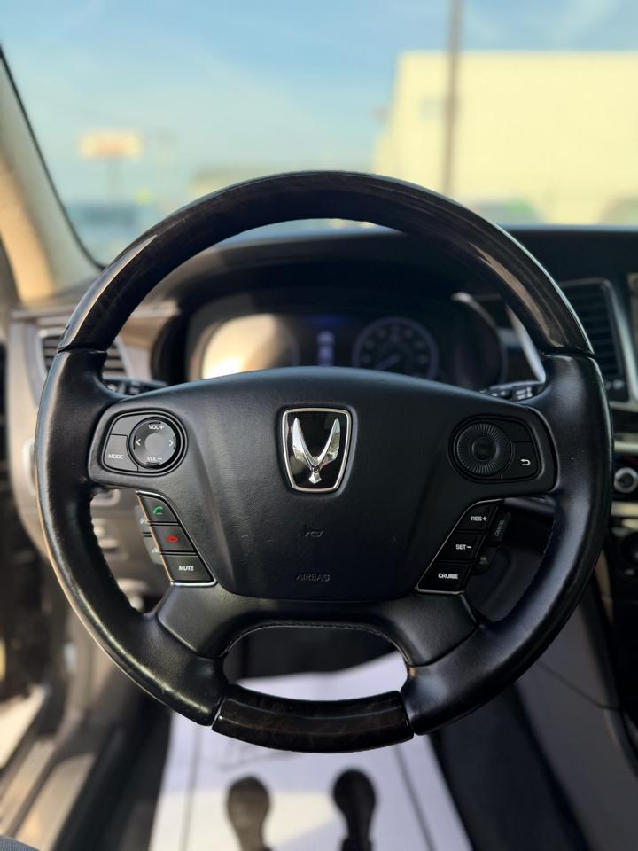 Hyundai Equus 4dr Sdn Ultimate 2014