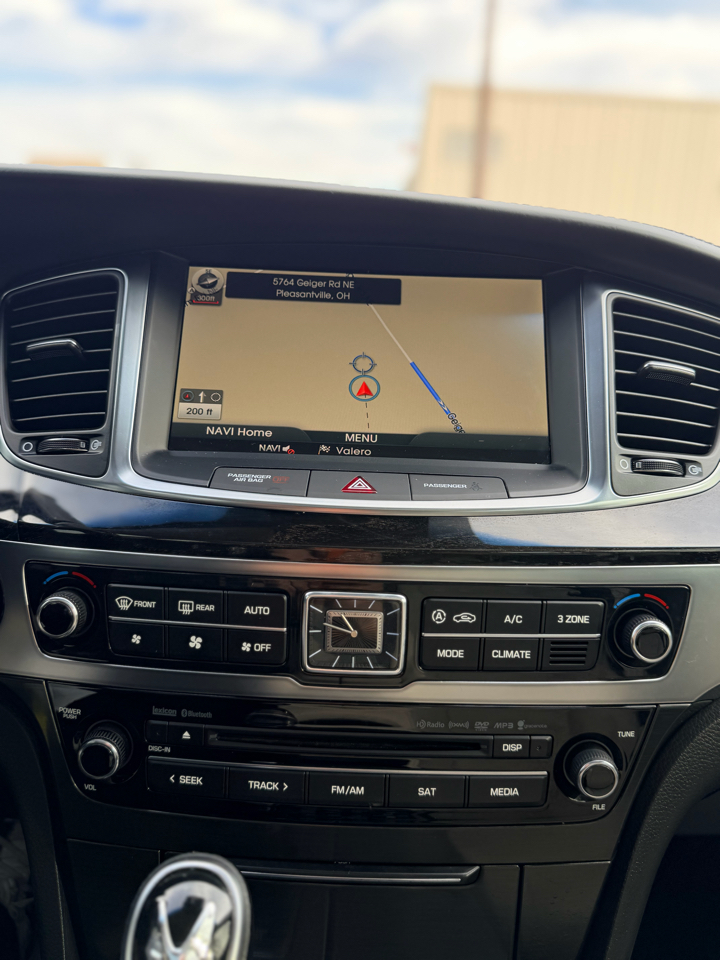 Hyundai Equus Signature 2014