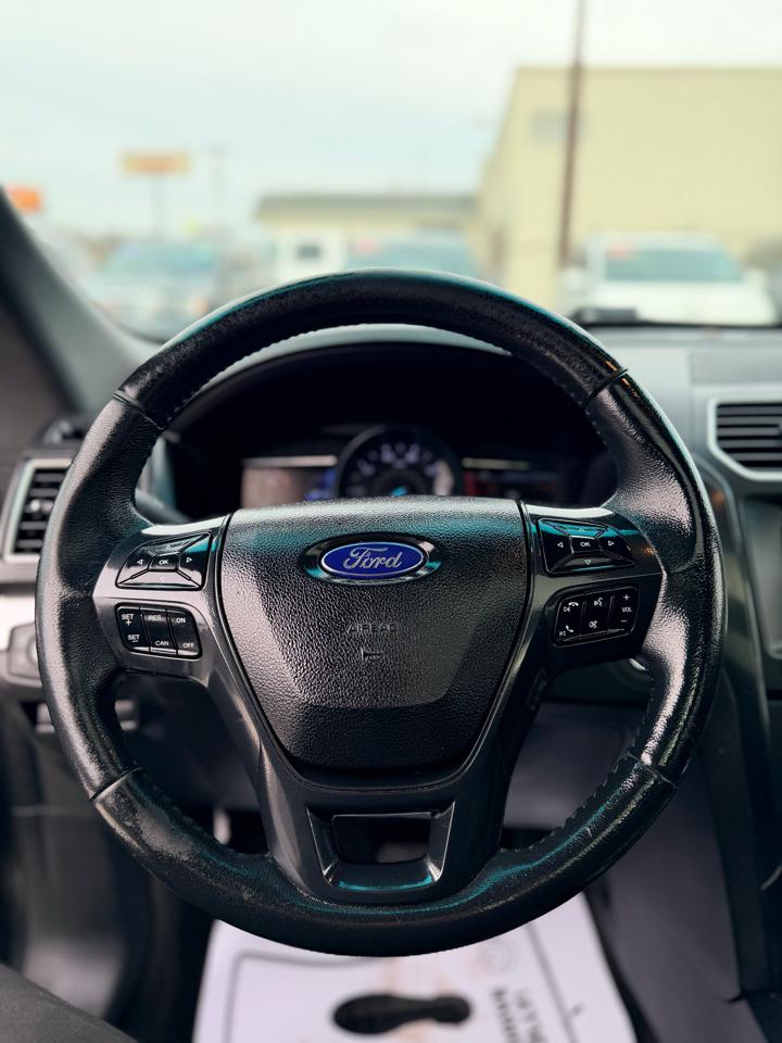 Ford Explorer XLT 4WD 2016