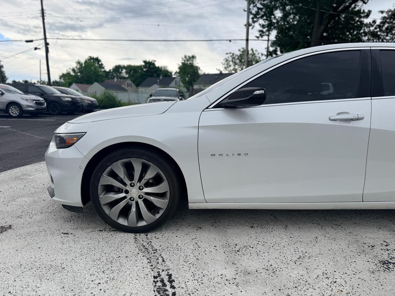 Chevrolet Malibu 4dr Sdn Premier w/2LZ 2017