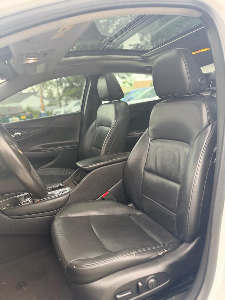 Chevrolet Malibu 4dr Sdn Premier w/2LZ 2017