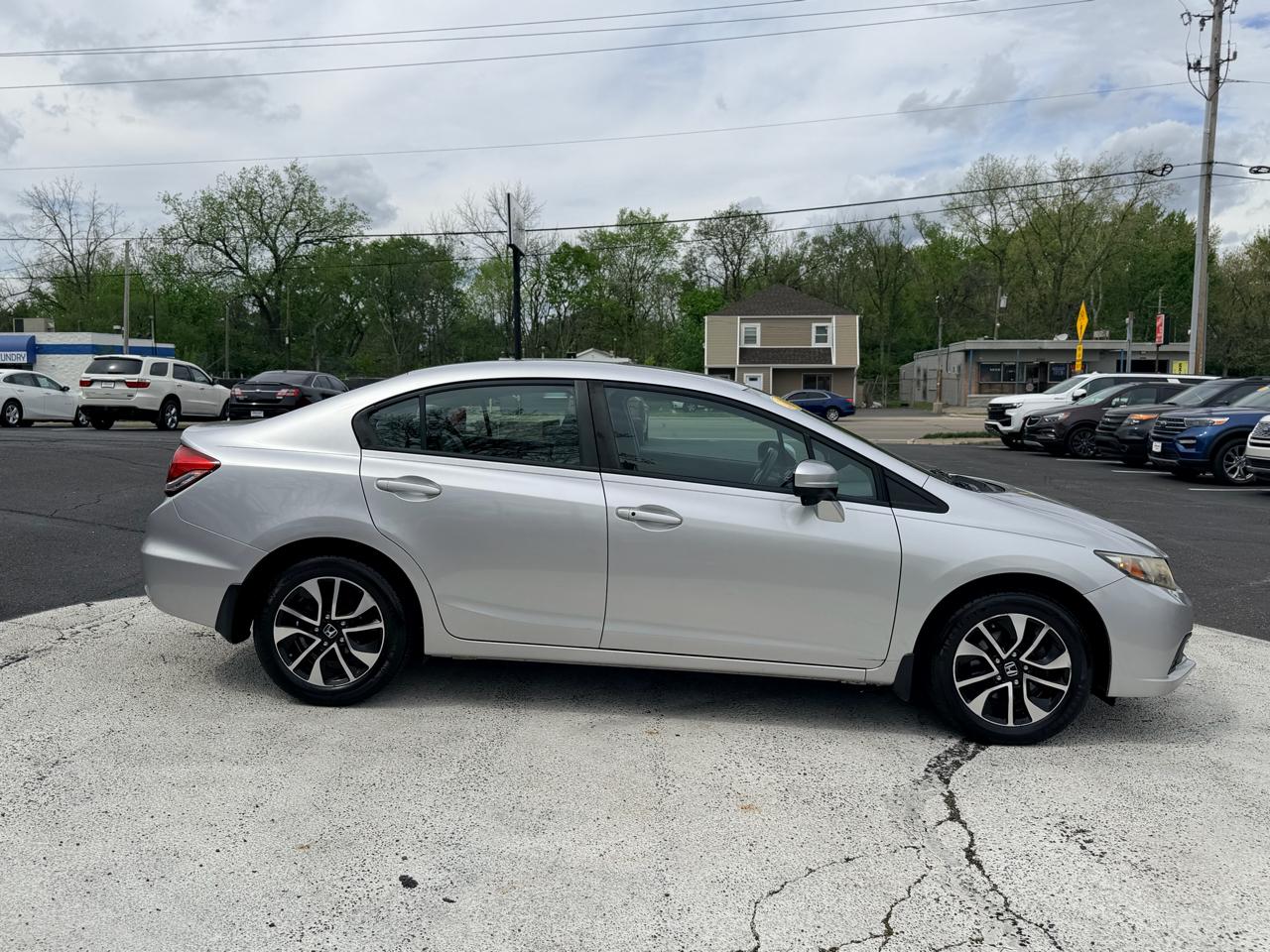 Honda Civic Sedan 4dr CVT EX 2015