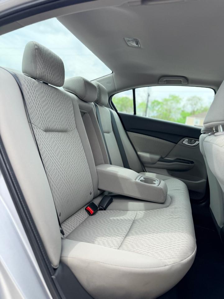 Honda Civic Sedan 4dr CVT EX 2015