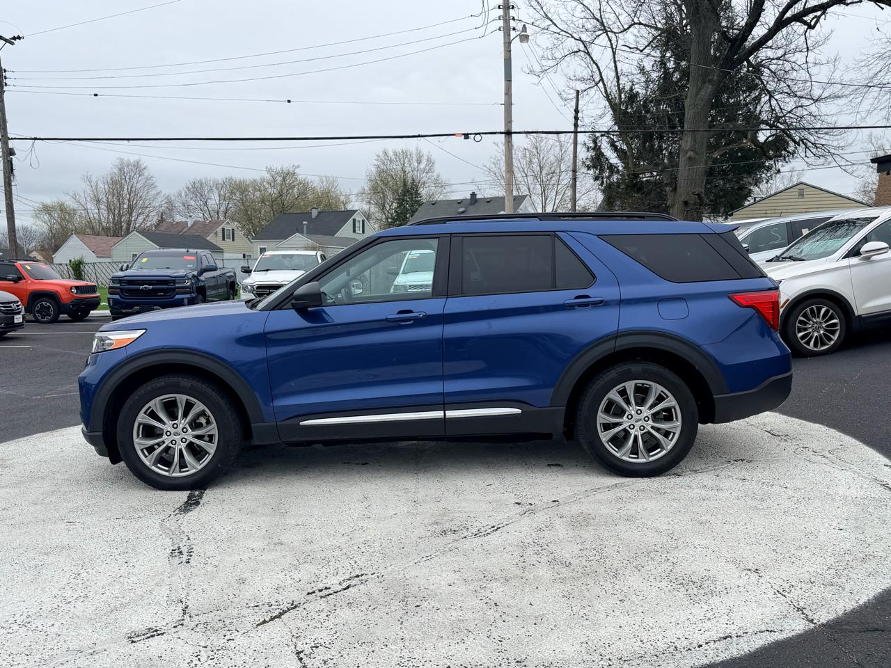 Ford Explorer XLT 4WD 2020