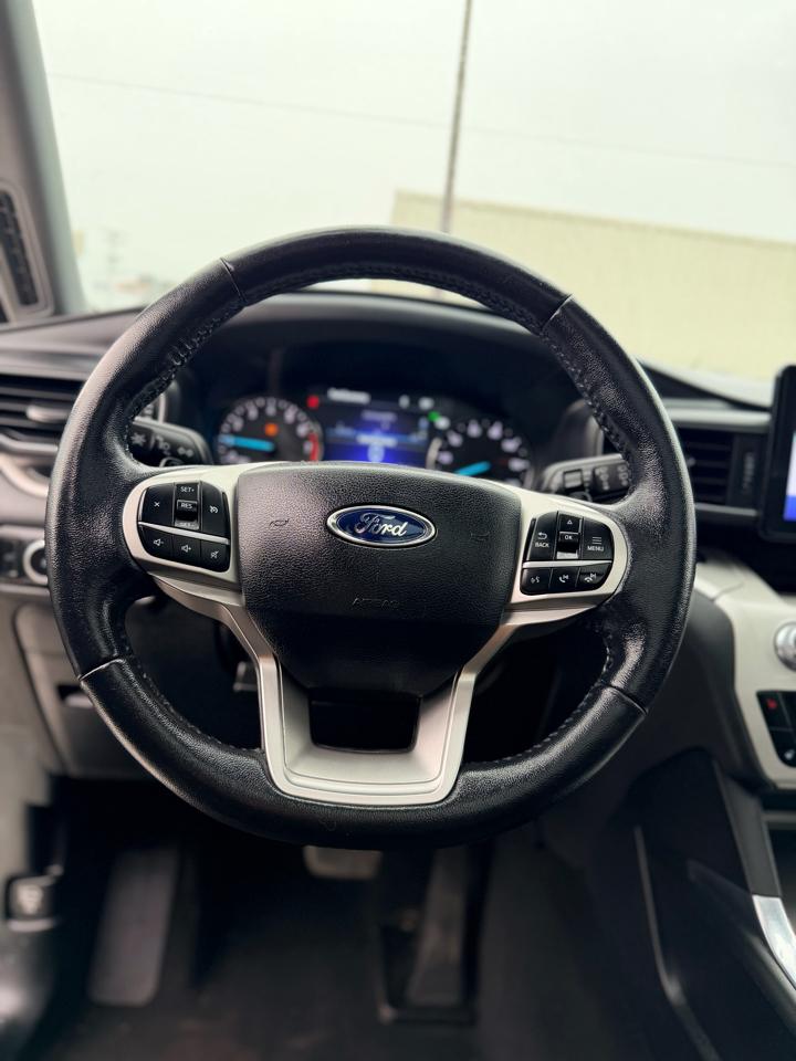 Ford Explorer XLT 4WD 2020