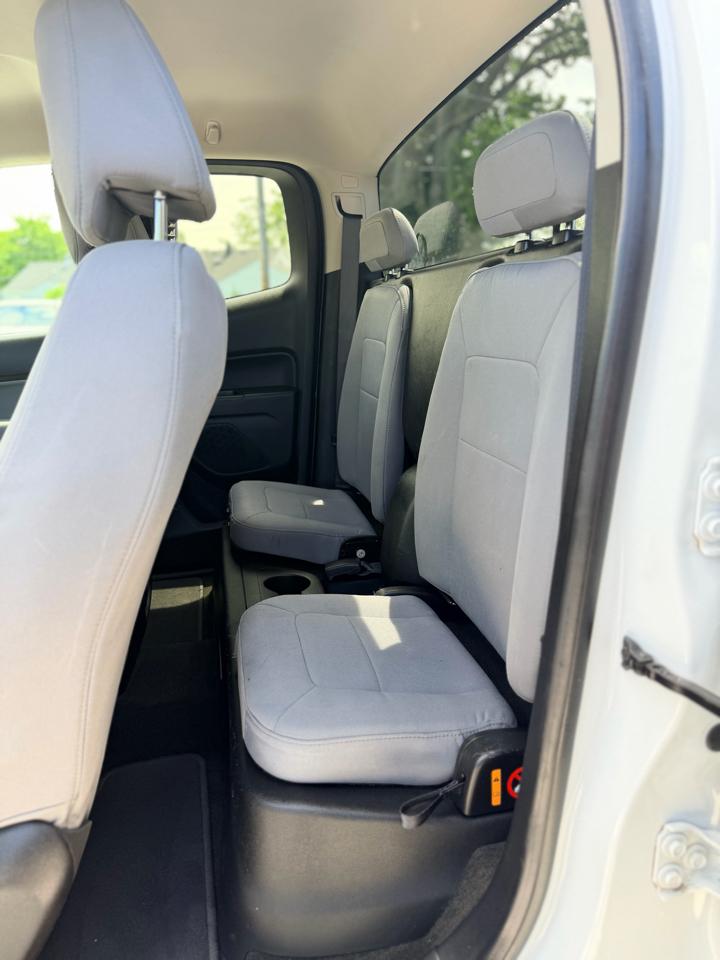 Chevrolet Colorado 4WD Ext Cab 128.3" Work Truck 2018