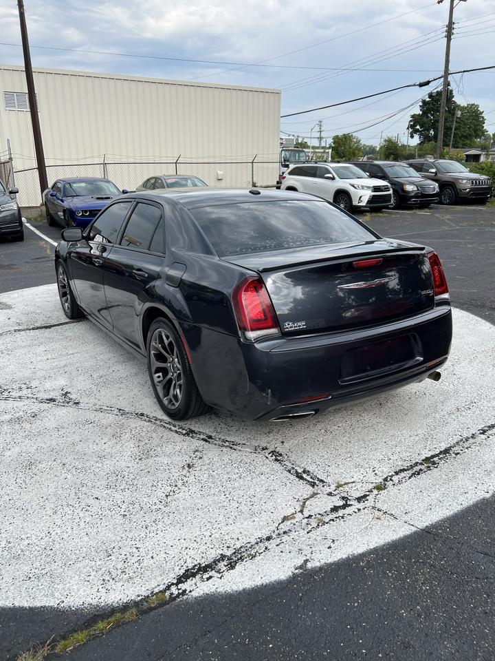 Chrysler 300 4dr Sdn 300S RWD 2016