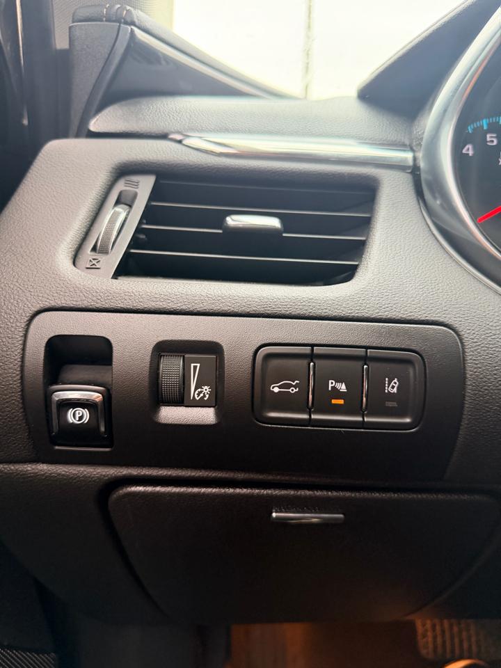 Chevrolet Impala 4dr Sdn LTZ w/2LZ 2016